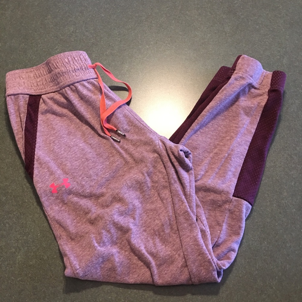 Women’s Under Armour Joggers